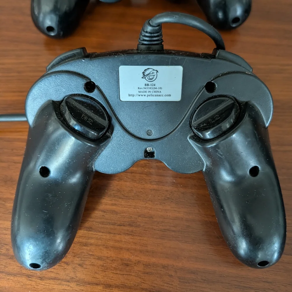 PS2 Controllers Pelican Multi-Tap Multi Player Adapter For PlayStation 2
